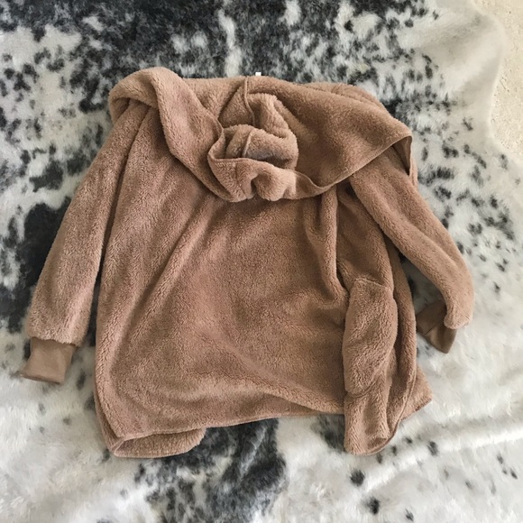 Tan jacket- never worn! - Picture 3 of 3
